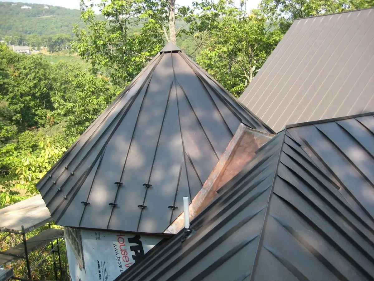 Professional Roof Tarp Installation by Craftsman Roofing in Landstreet